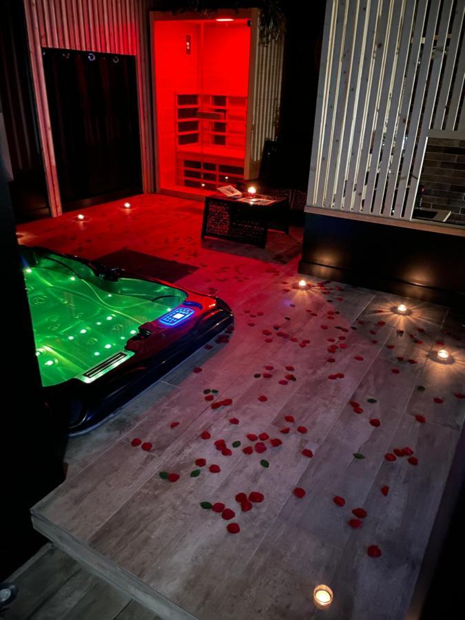 La Suite Grenoble Spa Jacuzzi Et Sauna Privatif Exterior photo